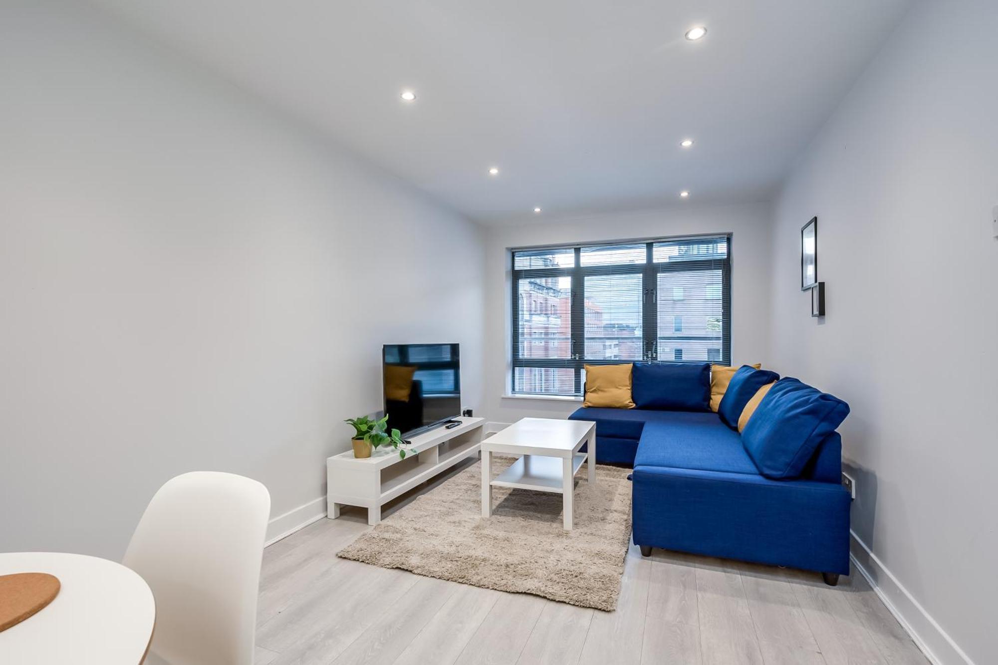 Apartment With Free Parking! Belfast